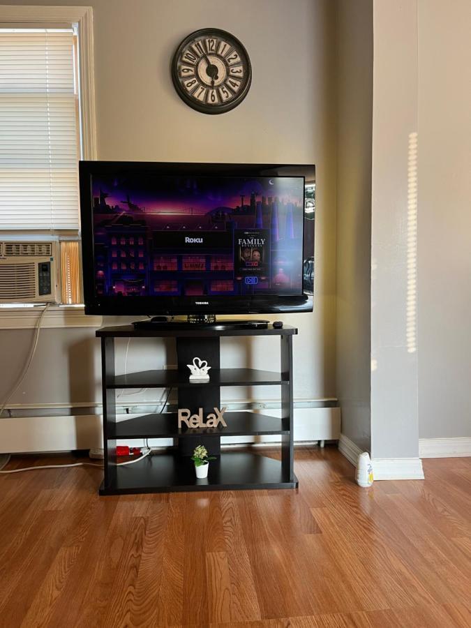Lovely Three Bedroom Apartment Near Jersey City And Newyork Linden Exterior foto