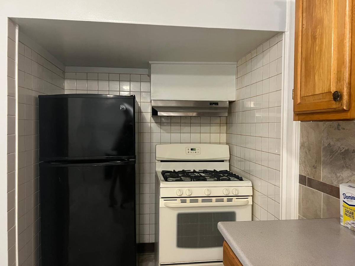 Lovely Three Bedroom Apartment Near Jersey City And Newyork Linden Exterior foto
