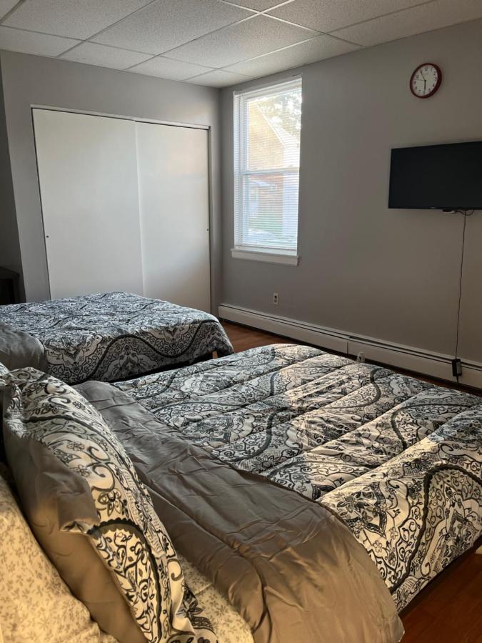 Lovely Three Bedroom Apartment Near Jersey City And Newyork Linden Exterior foto